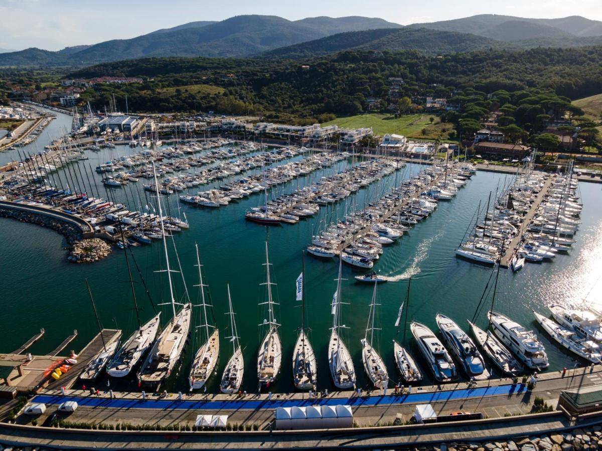 Marina Di Scarlino 4*